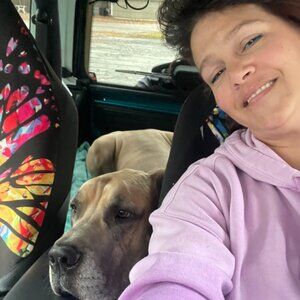 Meet your Posher, Annmarie